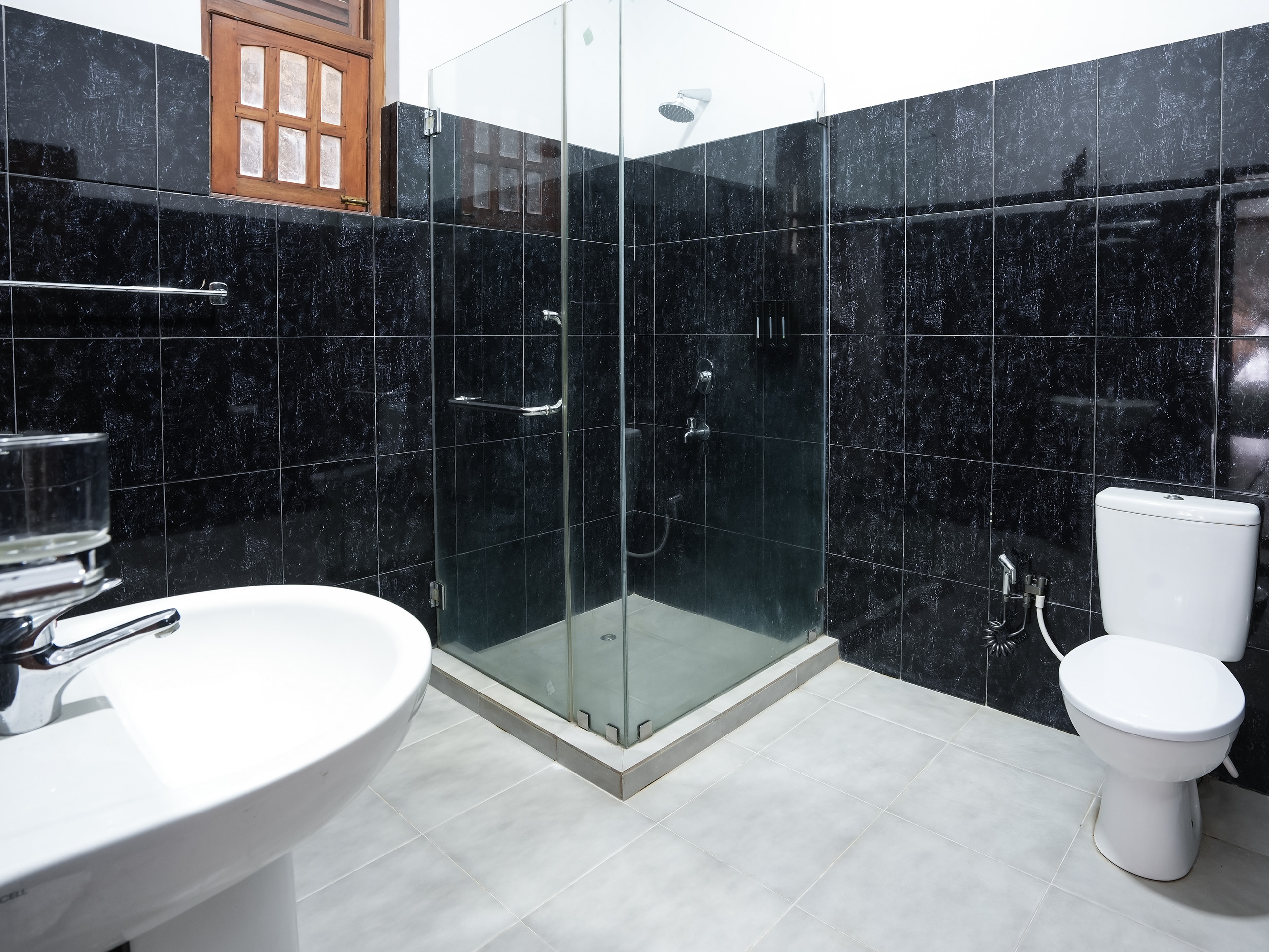 Bathroom with garden view